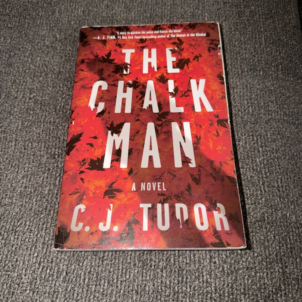 The Chalk Man: A Novel by C. J. Tudor (2021) Paperback Book - Thriller Box B